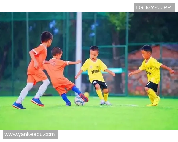 日本足球明星训练营助力青少年梦想成真培养未来足球人才