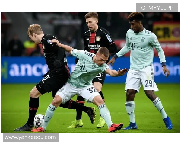 武汉足球队与重庆足球队赛后状态分析与复盘总结